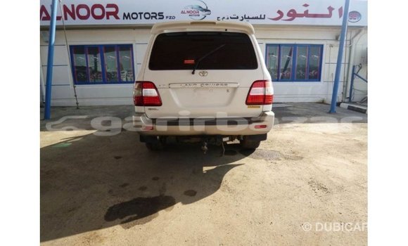 Buy Import 2005 Toyota Land Cruiser in Import - Dubai, Bandarban Buy Import 2005 Toyota Land Cruiser in Import - Dubai, Bandarban