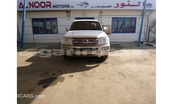 Buy Import 2005 Toyota Land Cruiser in Import - Dubai, Bandarban Buy Import 2005 Toyota Land Cruiser in Import - Dubai, Bandarban
