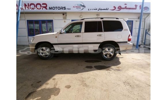 Buy Import 2005 Toyota Land Cruiser in Import - Dubai, Bandarban Buy Import 2005 Toyota Land Cruiser in Import - Dubai, Bandarban