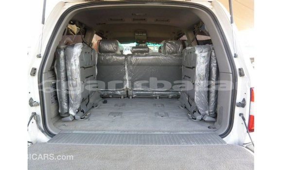 Buy Import 2005 Toyota Land Cruiser in Import - Dubai, Bandarban Buy Import 2005 Toyota Land Cruiser in Import - Dubai, Bandarban