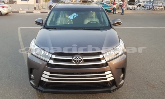 Buy Import 2014 Toyota Highlander in Import - Dubai, Bandarban Buy Import 2014 Toyota Highlander in Import - Dubai, Bandarban