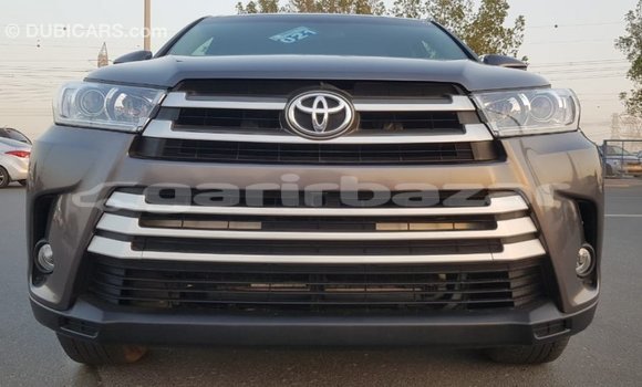 Buy Import 2014 Toyota Highlander in Import - Dubai, Bandarban Buy Import 2014 Toyota Highlander in Import - Dubai, Bandarban
