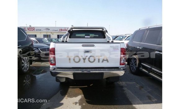 Buy Import 2012 Toyota Hilux in Import - Dubai, Bandarban Buy Import 2012 Toyota Hilux in Import - Dubai, Bandarban