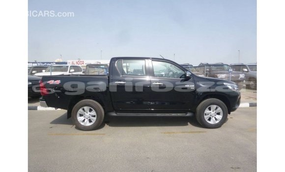 Buy Import 2019 Toyota Hilux in Import - Dubai, Bandarban Buy Import 2019 Toyota Hilux in Import - Dubai, Bandarban