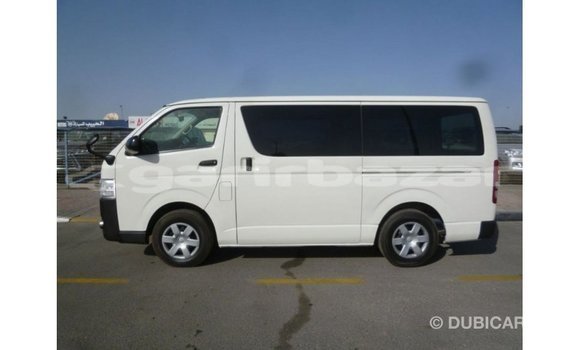 Buy Import 2014 Toyota Hiace in Import - Dubai, Bandarban Buy Import 2014 Toyota Hiace in Import - Dubai, Bandarban