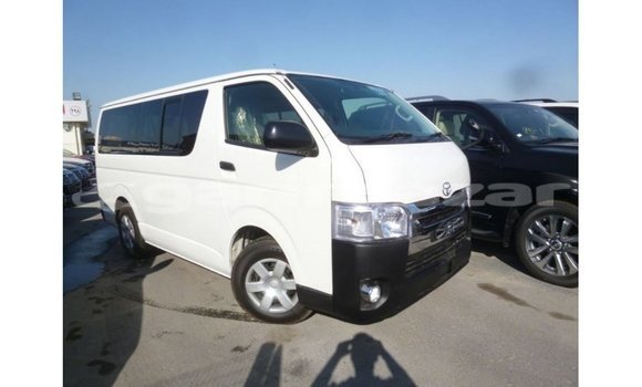 Buy Import 2012 Toyota Hiace in Import - Dubai, Bandarban Buy Import 2012 Toyota Hiace in Import - Dubai, Bandarban