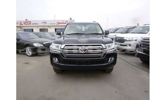 Buy Import 2019 Toyota Land Cruiser in Import - Dubai, Bandarban Buy Import 2019 Toyota Land Cruiser in Import - Dubai, Bandarban