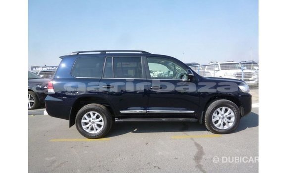 Buy Import 2019 Toyota Land Cruiser in Import - Dubai, Bandarban Buy Import 2019 Toyota Land Cruiser in Import - Dubai, Bandarban