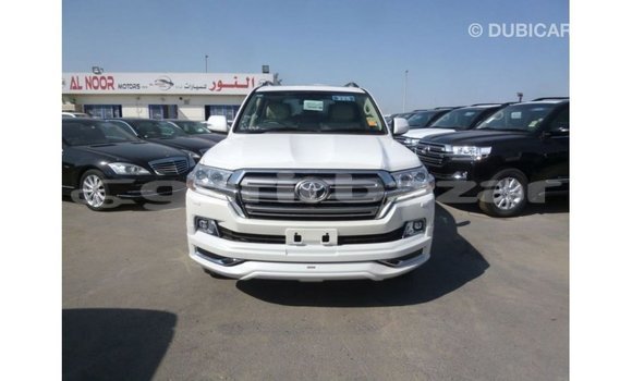 Buy Import 2019 Toyota Land Cruiser in Import - Dubai, Bandarban Buy Import 2019 Toyota Land Cruiser in Import - Dubai, Bandarban