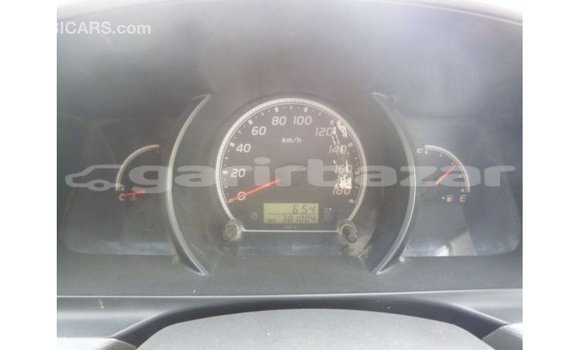 Buy Import 2011 Toyota Hiace in Import - Dubai, Bandarban Buy Import 2011 Toyota Hiace in Import - Dubai, Bandarban