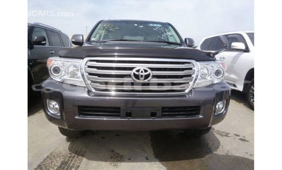 Buy Import 2014 Toyota Land Cruiser in Import - Dubai, Bandarban Buy Import 2014 Toyota Land Cruiser in Import - Dubai, Bandarban