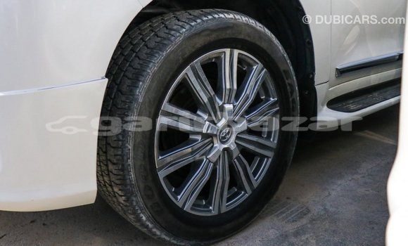 কেনা আমদানি Toyota Land Cruiser White গাড়ী মধ্যে ইম্পোর্ট - দুবাই মধ্যে Bandarban কেনা আমদানি Toyota Land Cruiser White গাড়ী মধ্যে ইম্পোর্ট - দুবাই মধ্যে Bandarban