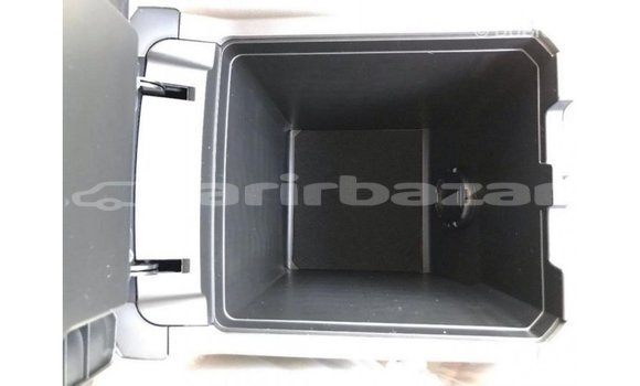 Buy Import 2019 Toyota Prado in Import - Dubai, Bandarban Buy Import 2019 Toyota Prado in Import - Dubai, Bandarban