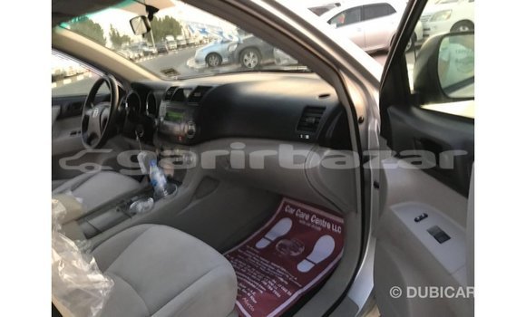 Buy Import 2008 Toyota Highlander in Import - Dubai, Bandarban Buy Import 2008 Toyota Highlander in Import - Dubai, Bandarban