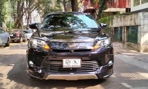 Buy Used 2015 Toyota Harrier in Dhaka, Dhaka