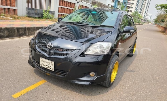 Buy Used 2015 Toyota Harrier in Dhaka, Dhaka Buy Used 2015 Toyota Harrier in Dhaka, Dhaka