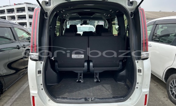 Buy Import 2019 Toyota noah g in Dhaka, Dhaka Buy Import 2019 Toyota noah g in Dhaka, Dhaka