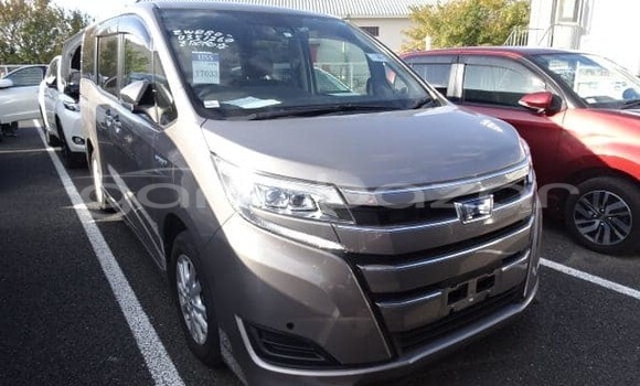 Buy Used 2020 Toyota Noah in Bajitpur, Kishorganj Buy Used 2020 Toyota Noah in Bajitpur, Kishorganj