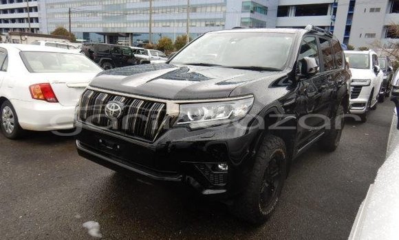Buy Used 2022 Toyota Land Cruiser in Badarganj, Rangpur Buy Used 2022 Toyota Land Cruiser in Badarganj, Rangpur