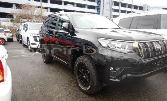 Buy Used 2022 Toyota Land Cruiser in Badarganj, Rangpur Buy Used 2022 Toyota Land Cruiser in Badarganj, Rangpur