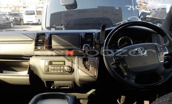 Buy Used 2021 Toyota Hiace in Bajitpur, Kishorganj Buy Used 2021 Toyota Hiace in Bajitpur, Kishorganj