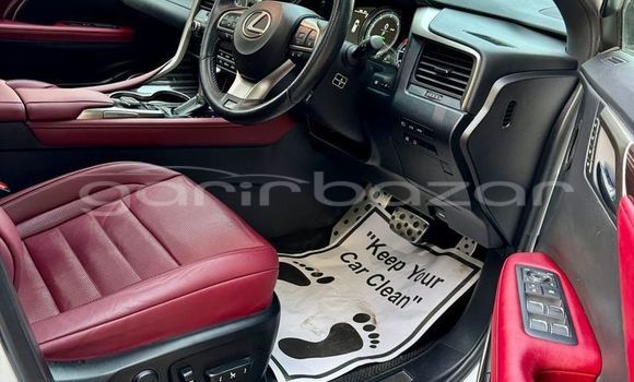 Buy Used 2021 Toyota Hiace in Bajitpur, Kishorganj Buy Used 2021 Toyota Hiace in Bajitpur, Kishorganj