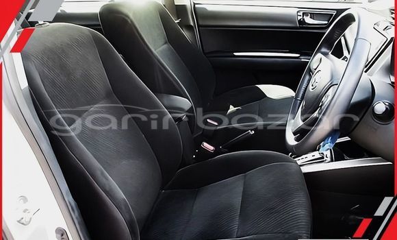 Buy Used 2019 Toyota Corolla in Bajitpur, Kishorganj Buy Used 2019 Toyota Corolla in Bajitpur, Kishorganj