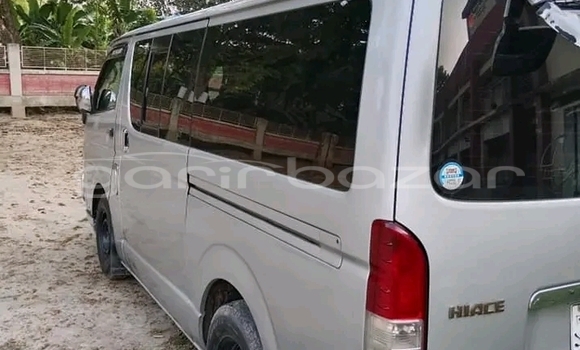 Buy Used Toyota Hiace in Bandarban, Bandarban Buy Used Toyota Hiace in Bandarban, Bandarban