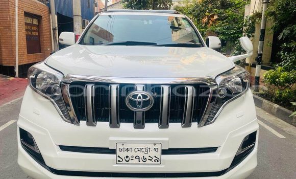 Buy Used 2020 Toyota Prado in Alamdanga, Chuadanga Buy Used 2020 Toyota Prado in Alamdanga, Chuadanga