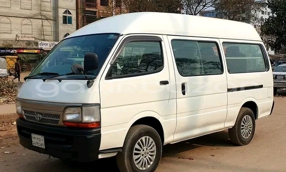 কেনা ব্যবহৃত Toyota Hiace White গাড়ী মধ্যে বান্দরবান মধ্যে Bandarban কেনা ব্যবহৃত Toyota Hiace White গাড়ী মধ্যে বান্দরবান মধ্যে Bandarban