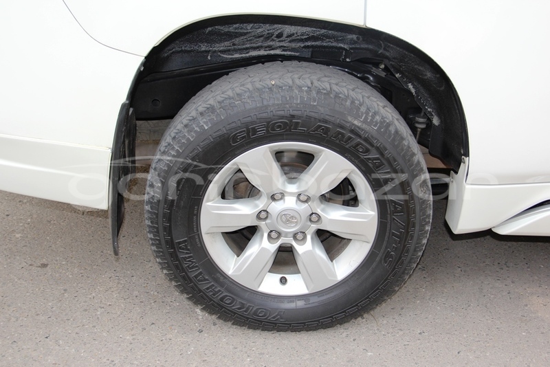 Big with watermark toyota land cruiser prado tx limited dhaka dhaka 15951