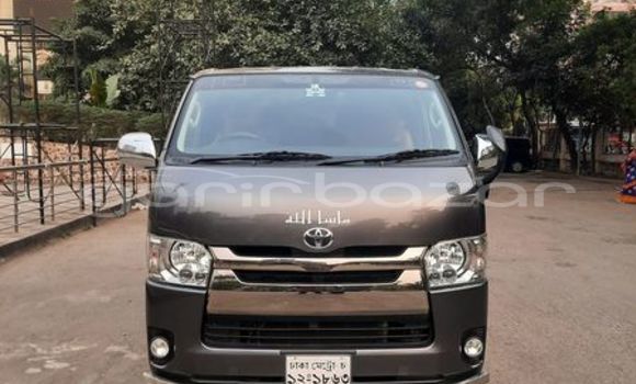Buy Used 2019 Toyota Hiace in Baniachang, Habiganj Buy Used 2019 Toyota Hiace in Baniachang, Habiganj