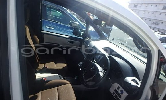 Buy Used 2022 Toyota noah s in Bagerhat, Khulna Buy Used 2022 Toyota noah s in Bagerhat, Khulna