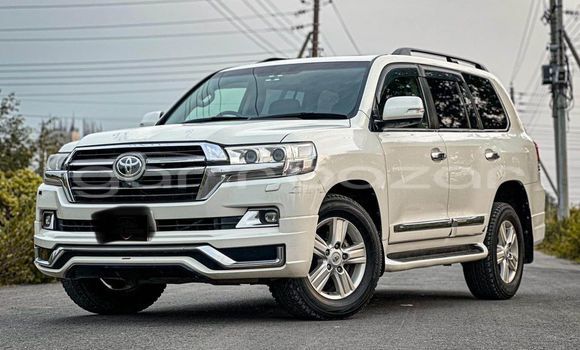 Buy Used 2021 Toyota Land Cruiser in Bagerhat, Khulna Buy Used 2021 Toyota Land Cruiser in Bagerhat, Khulna