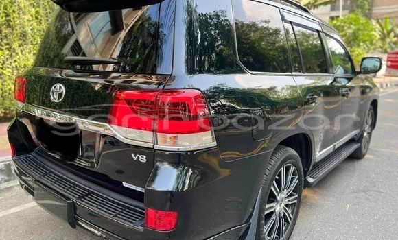 Buy Used 2020 Toyota Land Cruiser in Bagerhat, Khulna Buy Used 2020 Toyota Land Cruiser in Bagerhat, Khulna