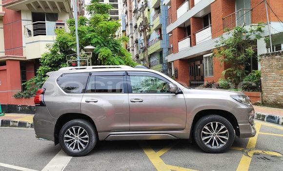 Buy Used 2020 Toyota land cruiser-prado in Bajitpur, Kishorganj Buy Used 2020 Toyota land cruiser-prado in Bajitpur, Kishorganj