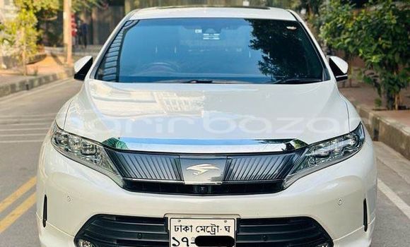 Buy Used 2021 Toyota Harrier in Bajitpur, Kishorganj Buy Used 2021 Toyota Harrier in Bajitpur, Kishorganj