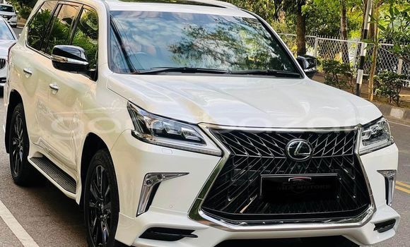 Buy Used 2022 Lexus lx 470 in Bajitpur, Kishorganj Buy Used 2022 Lexus lx 470 in Bajitpur, Kishorganj