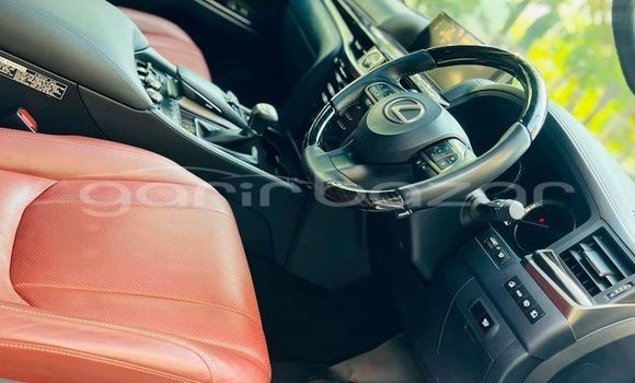 Buy Used 2021 Toyota land cruiser-prado in Bagerhat, Khulna Buy Used 2021 Toyota land cruiser-prado in Bagerhat, Khulna