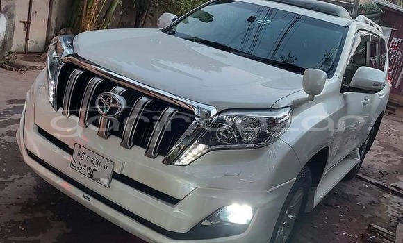 Buy Used 2021 Toyota land cruiser-prado in Bagerhat, Khulna Buy Used 2021 Toyota land cruiser-prado in Bagerhat, Khulna