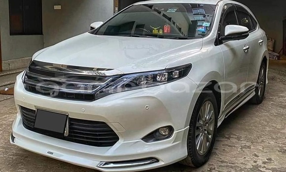 কেনা ব্যবহৃত Toyota Harrier White গাড়ী মধ্যে বাজিতপুর মধ্যে Kishorganj কেনা ব্যবহৃত Toyota Harrier White গাড়ী মধ্যে বাজিতপুর মধ্যে Kishorganj