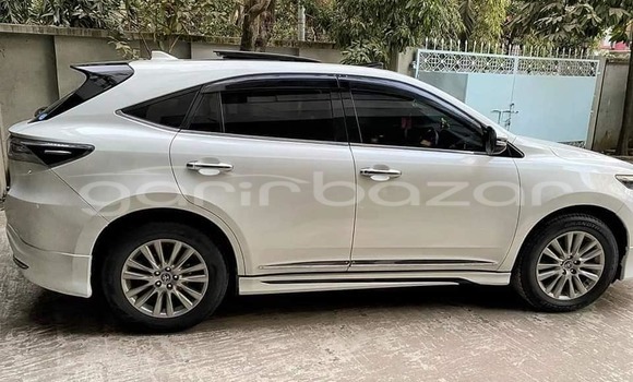 কেনা ব্যবহৃত Toyota Harrier White গাড়ী মধ্যে বাজিতপুর মধ্যে Kishorganj কেনা ব্যবহৃত Toyota Harrier White গাড়ী মধ্যে বাজিতপুর মধ্যে Kishorganj
