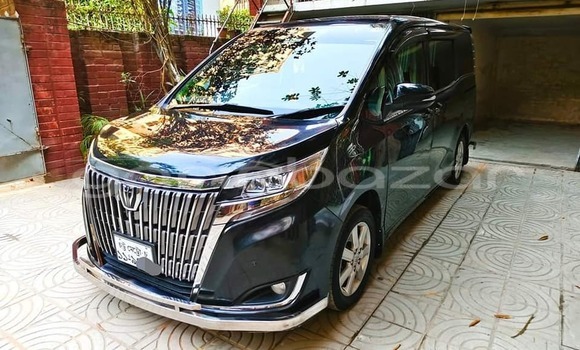 কেনা ব্যবহৃত Toyota Noah Black গাড়ী মধ্যে অভয়নগর মধ্যে Jessor কেনা ব্যবহৃত Toyota Noah Black গাড়ী মধ্যে অভয়নগর মধ্যে Jessor