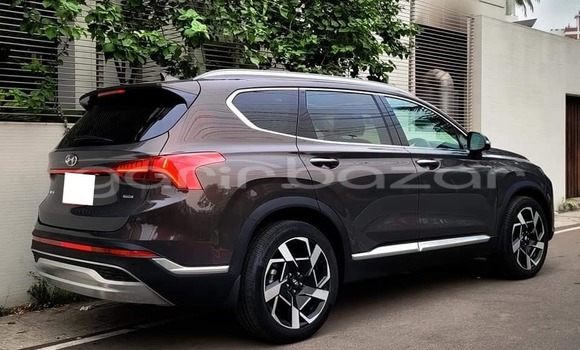 Buy Used 2019 Hyundai santa fe in Badarganj, Rangpur Buy Used 2019 Hyundai santa fe in Badarganj, Rangpur