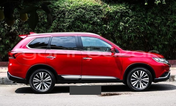 Buy Used 2021 Mitsubishi outlander in Badarganj, Rangpur Buy Used 2021 Mitsubishi outlander in Badarganj, Rangpur