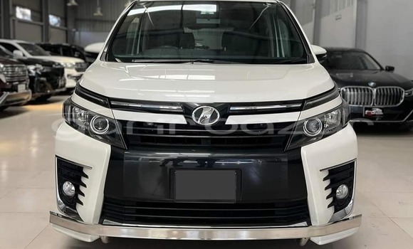 কেনা ব্যবহৃত Toyota Voxy White গাড়ী মধ্যে বাগেরহাট মধ্যে Khulna কেনা ব্যবহৃত Toyota Voxy White গাড়ী মধ্যে বাগেরহাট মধ্যে Khulna