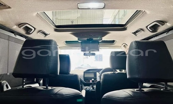 কেনা ব্যবহৃত Toyota Voxy White গাড়ী মধ্যে বাগেরহাট মধ্যে Khulna কেনা ব্যবহৃত Toyota Voxy White গাড়ী মধ্যে বাগেরহাট মধ্যে Khulna