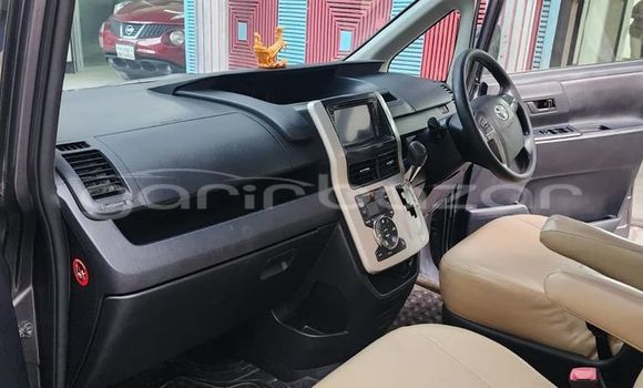কেনা ব্যবহৃত Toyota X Noah Black গাড়ী মধ্যে বাগেরহাট মধ্যে Khulna কেনা ব্যবহৃত Toyota X Noah Black গাড়ী মধ্যে বাগেরহাট মধ্যে Khulna
