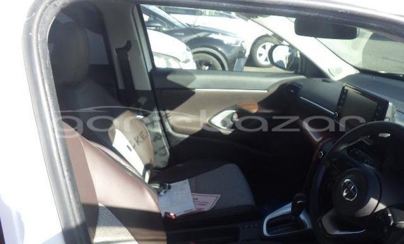 কেনা ব্যবহৃত Toyota Yaris White গাড়ী মধ্যে বদরগঞ্জ মধ্যে Rangpur কেনা ব্যবহৃত Toyota Yaris White গাড়ী মধ্যে বদরগঞ্জ মধ্যে Rangpur