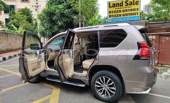 Buy Used 2021 Toyota land cruiser-prado in Badarganj, Rangpur Buy Used 2021 Toyota land cruiser-prado in Badarganj, Rangpur
